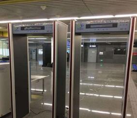 自動(dòng)紅外測溫安檢門