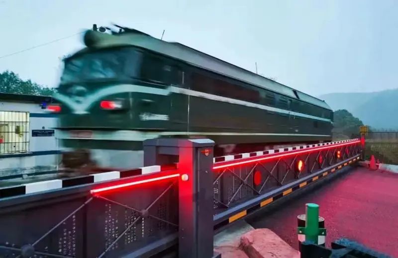 建星智能鐵道部杭州路段電動平移門項(xiàng)目順利交付