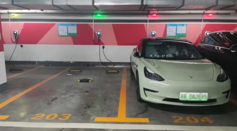 南京蘇寧慧谷上線捷順科技充電樁+運營增收方案，停充一體助力增收35%