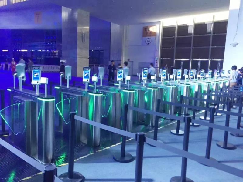 熵基科技身份認(rèn)證技術(shù)加持，2023中國(guó)零售業(yè)博覽會(huì)入場(chǎng)體驗(yàn)升級(jí)