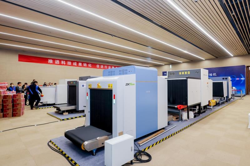 “華山論檢”盛大舉辦，熵基科技高速智能安檢機(jī)驚艷亮相