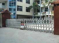 為您介紹不銹鋼伸縮門的安裝