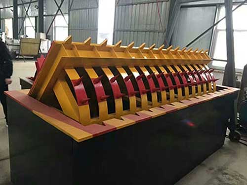 全自動液壓路障機設(shè)備