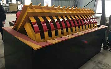 路障機(jī) - 全自動(dòng)液壓路障機(jī)設(shè)備