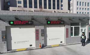 赤峰市紅山區(qū)人民法院公共立體車庫案例 - 中出網(wǎng)-智能出入口與停車充電門戶