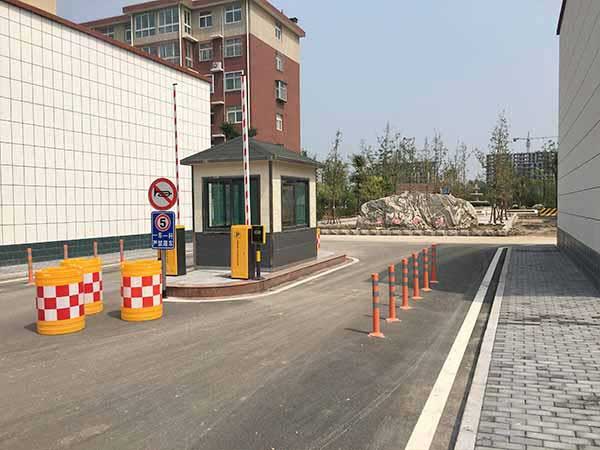 停車(chē)場(chǎng)道閘