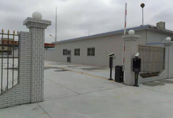 廣東宏誠(chéng)汽車駕駛技術(shù)服務(wù)有限公司道閘案例 - 中出網(wǎng)-智能出入口與停車充電門戶