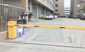 溫州海米特集團經(jīng)濟款車牌識別案例 - 中出網(wǎng)-智能出入口與停車充電門戶