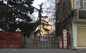 濟寧市物資局伸縮門案例