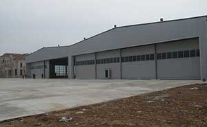 福州機(jī)庫(kù)門(mén)工業(yè)門(mén)案例