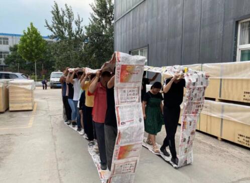 銳澤科技組織員工展開趣味運動會--無敵風(fēng)火輪大賽