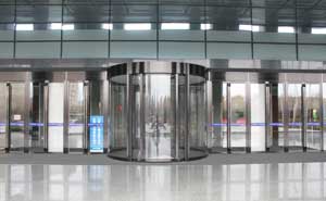 淄博先進(jìn)陶瓷創(chuàng)新園旋轉(zhuǎn)門案例