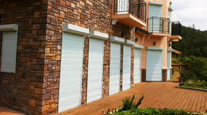 海頓多功能卷簾窗