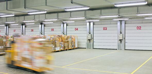 霍曼冷庫(kù)門(mén)