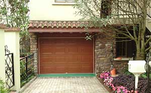 北京東方夏威夷花園車庫門案例 - 中出網(wǎng)-智能出入口與停車充電門戶