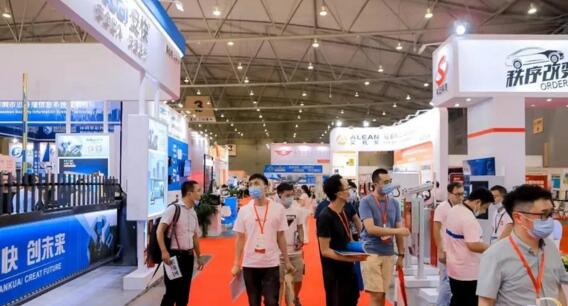 展會(huì)上車(chē)安科技的精彩瞬間