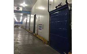 天津東疆保稅港區(qū)冷庫(kù)門案例