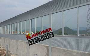 杭金衢高速公路聲屏障護(hù)欄案例 - 中出網(wǎng)-智能出入口與停車充電門戶