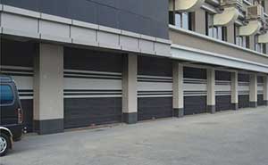 大潤發(fā)商業(yè)廣場開門機(jī)案例