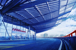 上海南站自動門案例 - 中出網(wǎng)-智能出入口與停車充電門戶