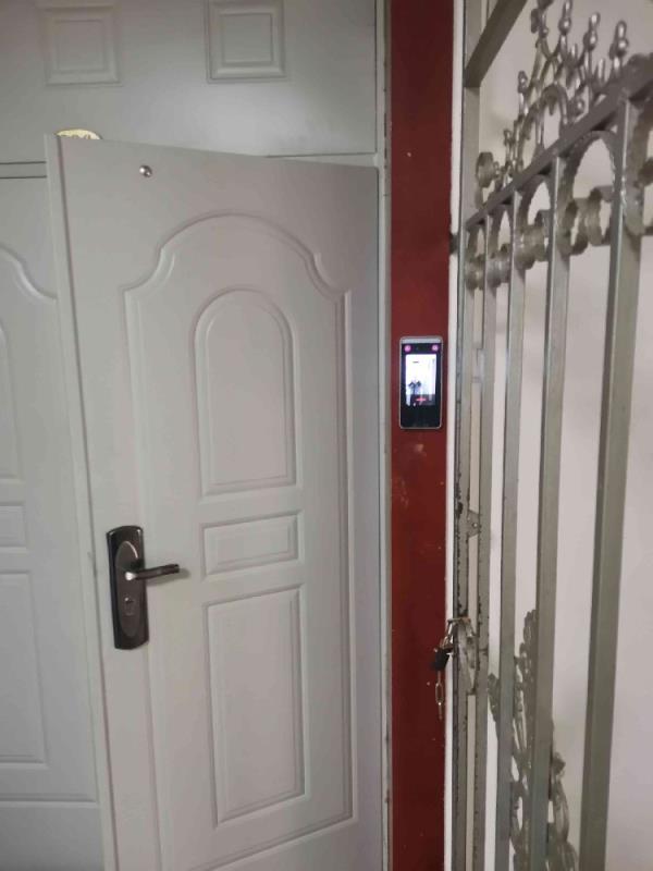 省政協(xié)檔案室人臉門禁 - 中出網(wǎng)-智能出入口與停車充電門戶