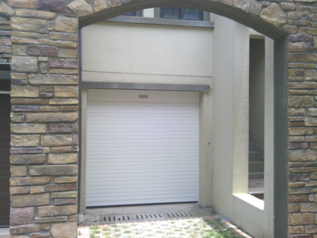 鋁合金車庫(kù)門