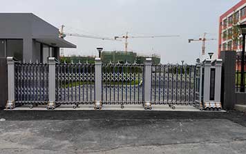 龍翔F2電動伸縮門