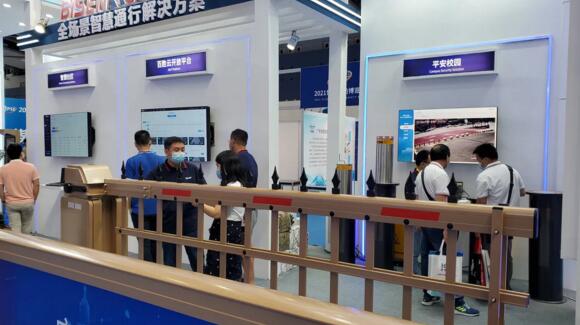 百勝6系重型道閘門