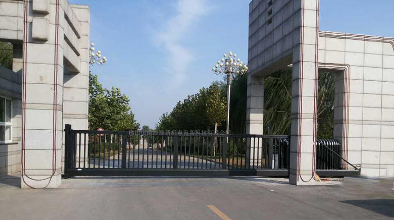 河北省朔黃鐵路車輛公司對南北德信懸浮門的高度評價