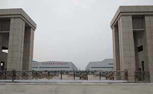 廣泓重工設備有限公司智能無軌懸浮門工程案例 - 中出網(wǎng)-智能出入口與停車充電門戶