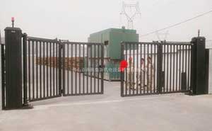 遼寧省寧峰木業(yè)有限公司智能無(wú)軌懸浮門(mén)工程案例