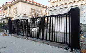 天津紅頂花園別墅智能無(wú)軌懸浮門(mén)工程案例 - 中出網(wǎng)-智能出入口與停車(chē)充電門(mén)戶(hù)