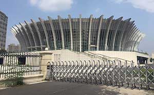 浙江工商大學智能安全伸縮平移門工程案例 - 中出網-智能出入口與停車充電門戶