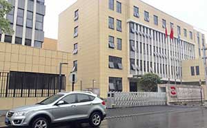 浙鹽集團智能安全伸縮平移門工程案例 - 中出網-智能出入口與停車充電門戶