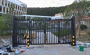 臺(tái)州二電廠(chǎng)智能安全伸縮平移門(mén)工程案例