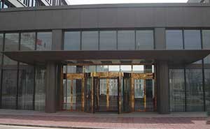 山西金海洋能源公司旋轉門案例