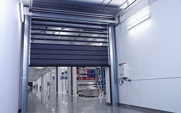 硬質(zhì)快速門(mén)