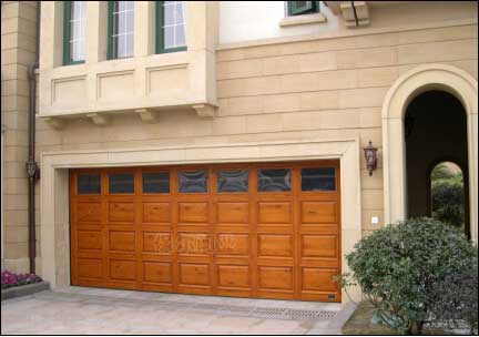 實(shí)木車庫門