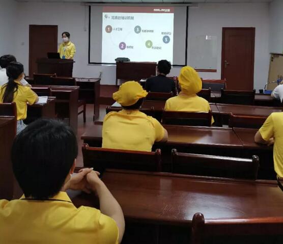 安麟公司舉辦2020年薪員工入職培訓(xùn)