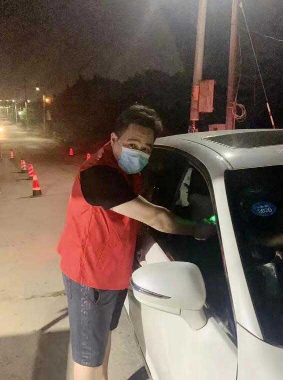 安麟員工響應(yīng)政府號召，積極投入抗疫工作中