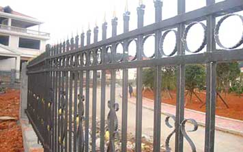 鋅鋼護(hù)欄 - 鋅鋼護(hù)欄