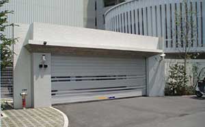 工業(yè)提升門