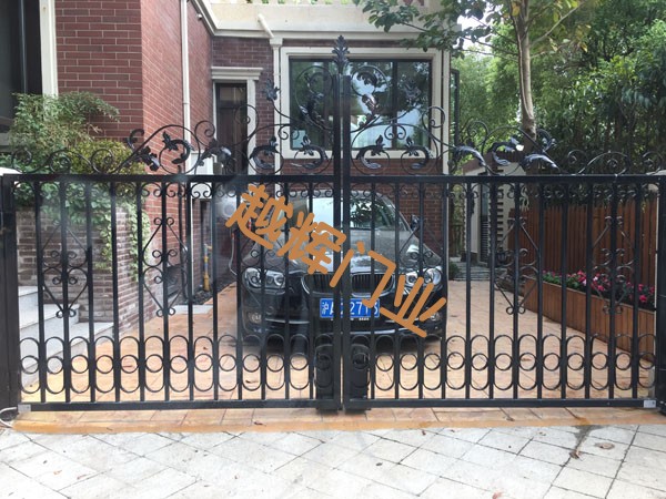 電動(dòng)門機(jī)