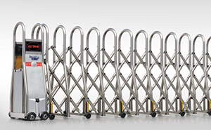 不銹鋼伸縮門 - 電動門曲美系列SQMCS不銹鋼伸縮門