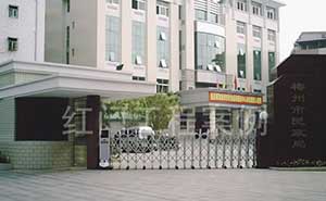 商丘民政局電動伸縮門案例