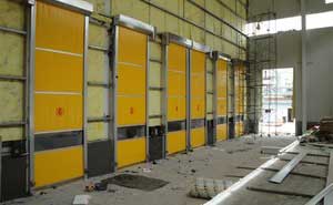 長春市新華印刷廠快速門案例 - 中出網(wǎng)-智能出入口與停車充電門戶