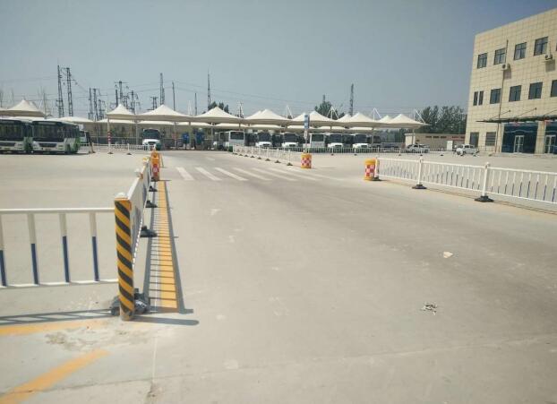 東明縣運輸公司客運站護欄案例 - 中出網(wǎng)-智能出入口與停車充電門戶