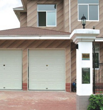 株洲石峰區(qū)盤龍社區(qū)車庫門案例 - 中出網(wǎng)-智能出入口與停車充電門戶