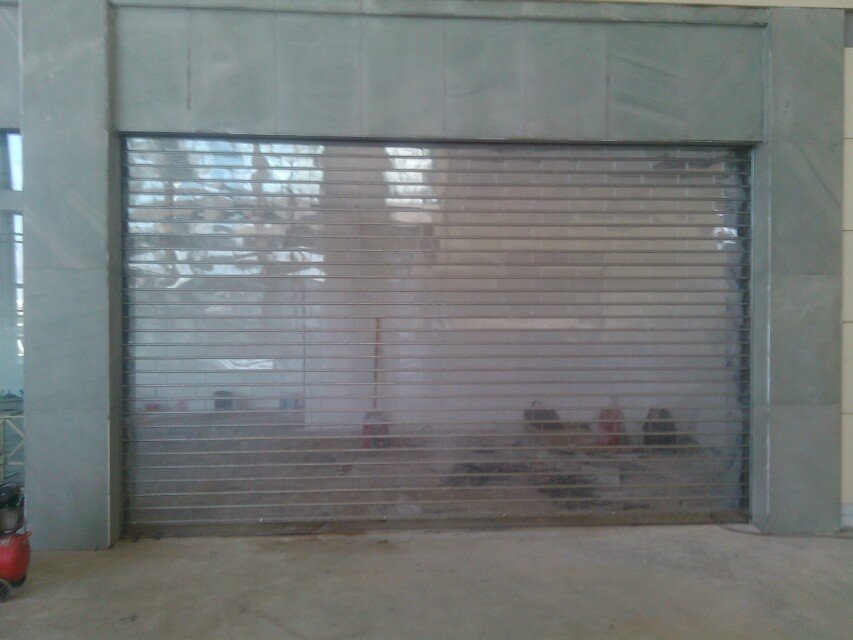 蘭州中川機場水晶門案例 - 中出網(wǎng)-智能出入口與停車充電門戶