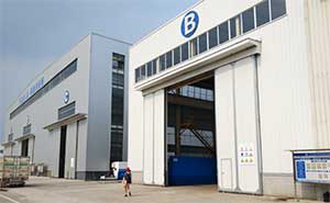 中鐵工程裝備集團(tuán)大型工業(yè)推拉門(mén)案例 - 中出網(wǎng)-智能出入口與停車(chē)充電門(mén)戶